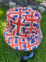 Load image into Gallery viewer, lusciousscarves Vintage Style Union Jack Bucket Hat Reversible Design
