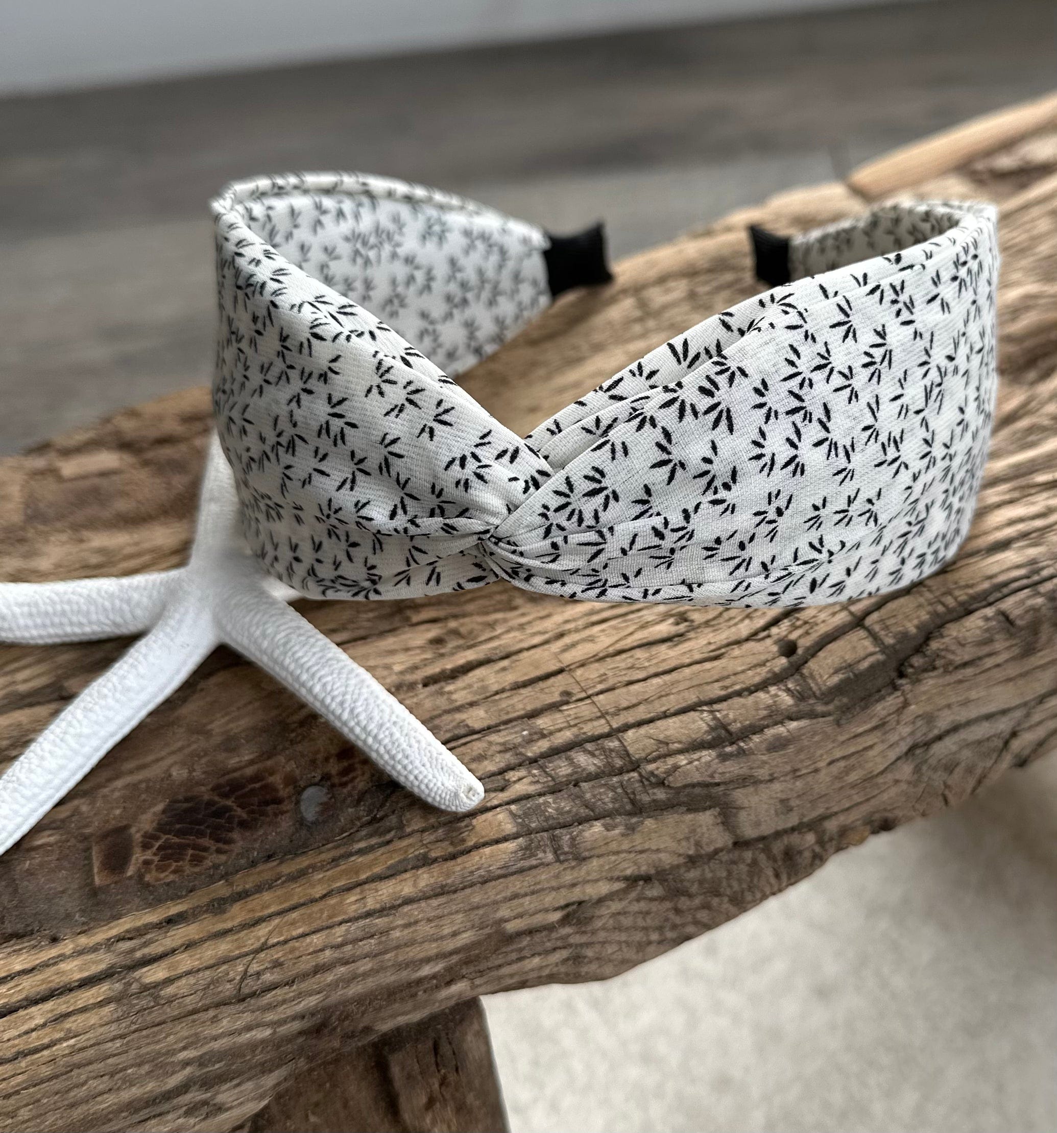 lusciousscarves White Ladies Knotted Floral Headband.