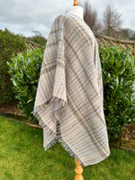 Load image into Gallery viewer, lusciousscarves Wool clothing Handmade Recycled Wool Cape
