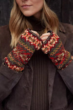 Load image into Gallery viewer, lusciousscarves wool handwarmer Pachamama Womens Moray Handwarmer

