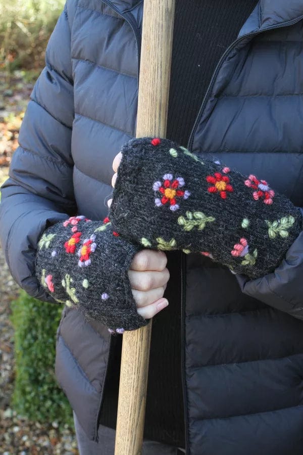 lusciousscarves wool handwarmers Pachamama Lugano Handwarmer