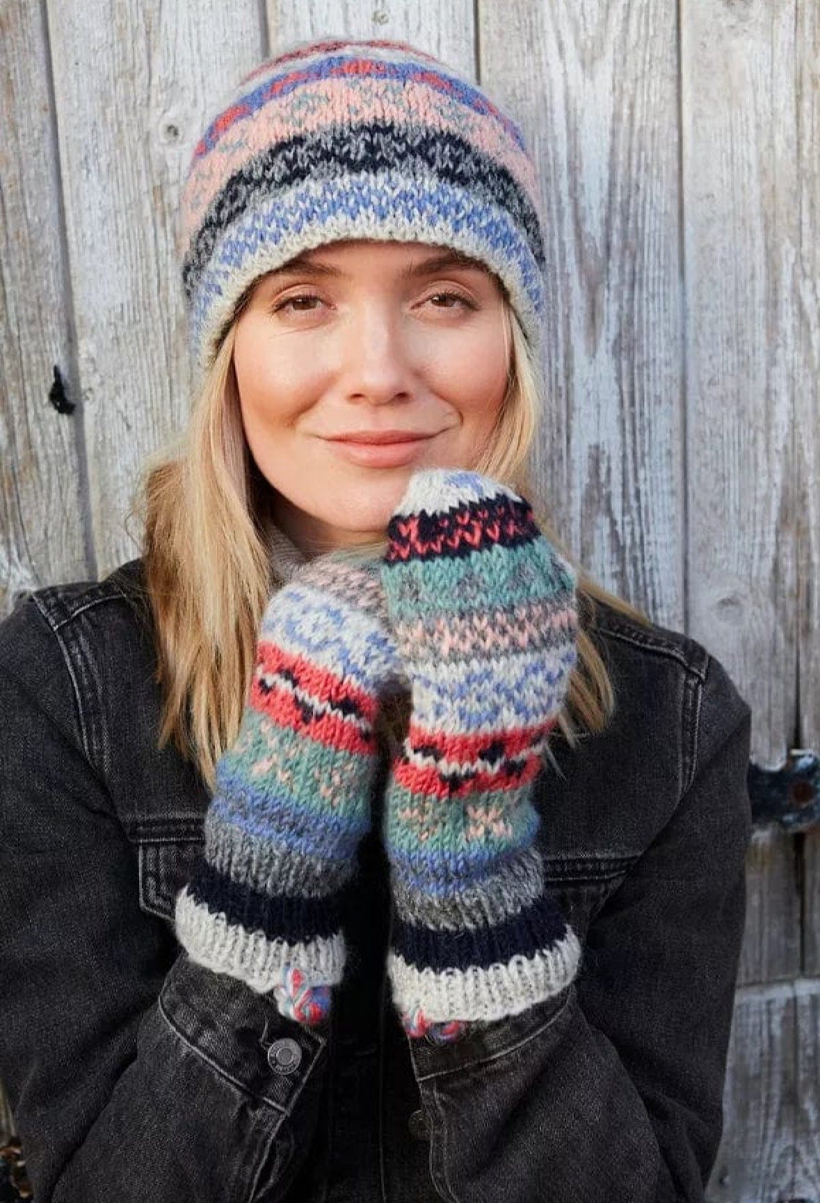 lusciousscarves wool mitts Pachamama Classic Fair Isle (previously named Finisterre ) Lined Mittens (Oatmeal) Womens
