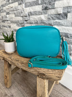Load image into Gallery viewer, lusciousscarves Handbags Turquoise Leather Camera Style Bag
